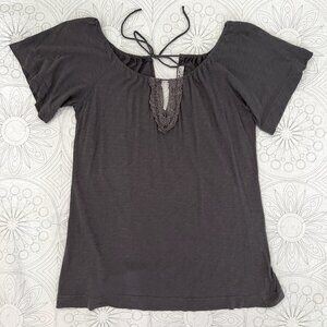 MICHAEL STARS Grey Keyhole Tunic Top w/ Lace Trim - Ties in Back